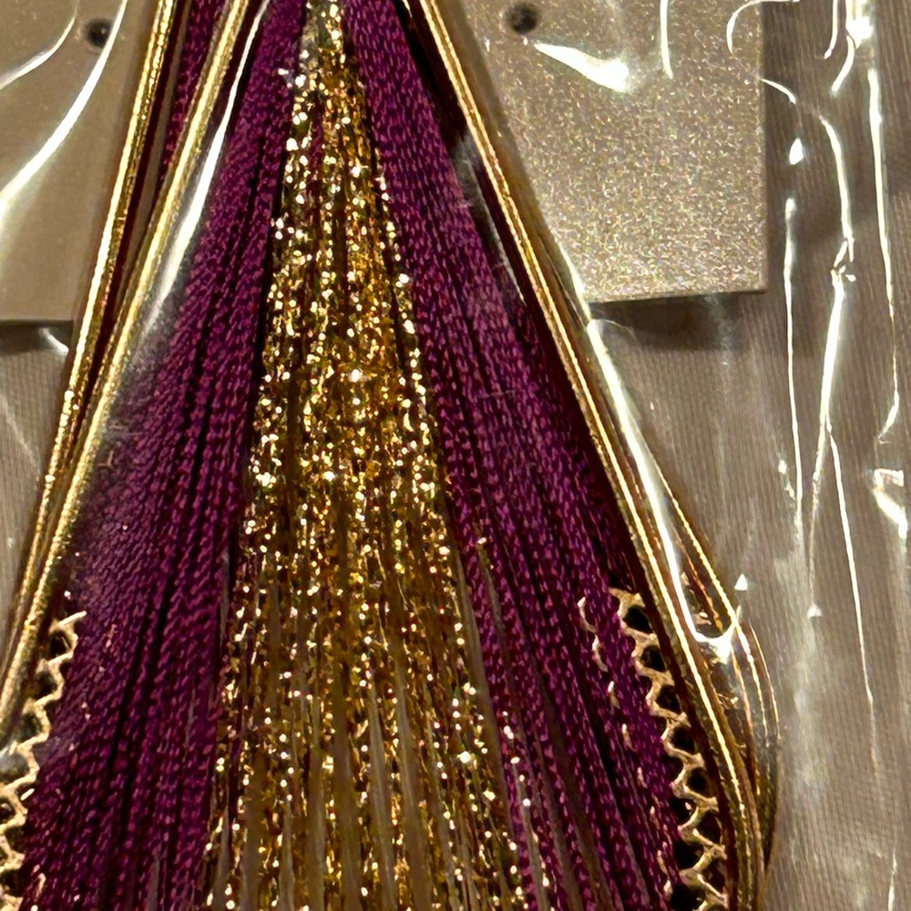 🦋BOGO 50% off 🦋 NWT Oxo Fashion Purple and Gold Teardrop Earrings